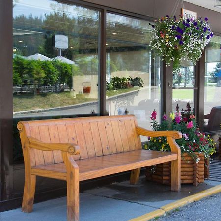 Tonquin Inn Τζάσπερ Εξωτερικό φωτογραφία